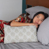 Beige & White Sparkling Quatrefoil Pattern Kissenbezug