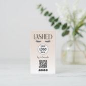 Beige Wimpern Minimalist QR-Code Social Visitenkarte (Stehend Vorderseite)