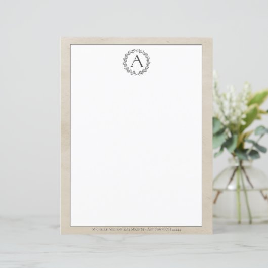 Beige Wreath Monogram Stationery (Stehend Vorderseite)