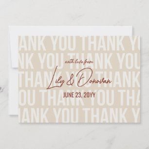 Beige & Zimt Moderne Typografie-Hochzeit Dankeskarte