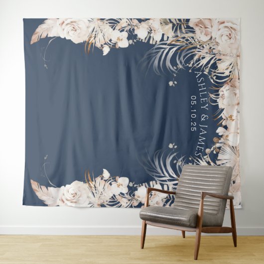 Beiger botanischer Blumengarten Hochzeitskulisse Wandteppich (Beispiel (Horizontal))