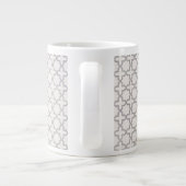 Beiger islamischer geometrischer Muster Jumbo-Tasse (Rückseite)