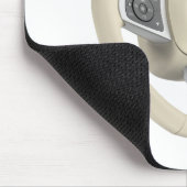 Beiges Dreispeichenlenkrad aus Leder Mousepad (Ecke)