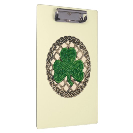 Beiges Kleeblatt auf keltischer Knochen Zwischenab Klemmbrett (Rechts)