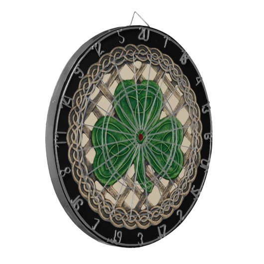 Beiges Kleeblatt auf keltischer Knotenmatte Dartscheibe (Vorderseite Links)
