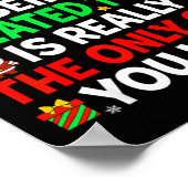 Being Related To Me Funny Christmas Family Xmas Pa Poster (Ecke)