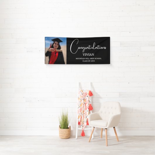 Beispiel Black Graduate Gratulations Banner (Insitu)