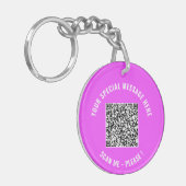 Beispiel für den QR-Code und den benutzerdefiniert Schlüsselanhänger (Vorderseite links)