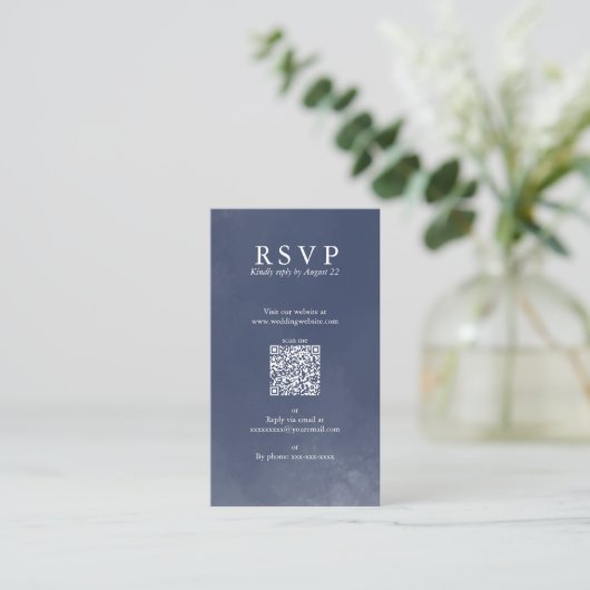Beispiel Navy Blue Typografy Wedding QR UAWG Begleitkarte (Stehend Vorderseite)