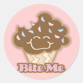 beiß mich Schokoladencupcake Runder Aufkleber