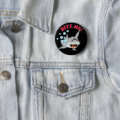 Beißen Sie mich Haifisch Button (Beispiel)