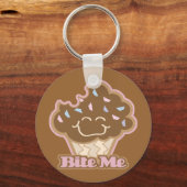 beißen Sie mir Schokoladenkupkuchen Schlüsselanhänger (Vorderseite)