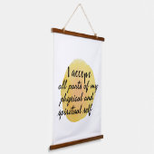 Bejahung der Liebe und Selbstversorgung Wandteppich Mit Holzrahmen (Gewinkelt)