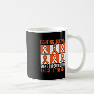 Bekämpfung der Leukämie, die durch Chemo und immer Kaffeetasse