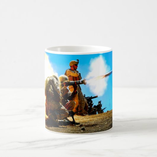 BEKÄMPFUNG DES PERSONALS IN DEN USA KAFFEETASSE (Mittel)