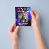 Bekanntgabe des Abschlusses der Mittelschule des F Flyer (Gruppe)