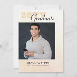 Bekanntgabe des Abschlusses mit Foto Ankündigung