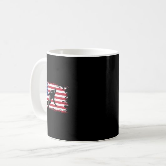 Bekleidung mit amerikanischer Flagge - Snowboarden Kaffeetasse (Vorderseite Links)
