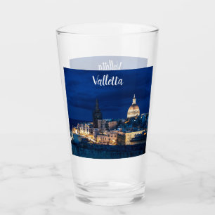 Beleuchtet in der Nacht Valletta Altstadt und Hafe Glas