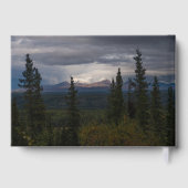 Beleuchtete Berge Alaska Custom Foto Gästebuch (Rückseite)