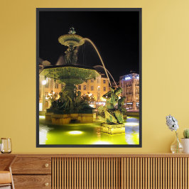 Beleuchteter Brunnen und Meerjungfrau. Rossio, Lis Poster