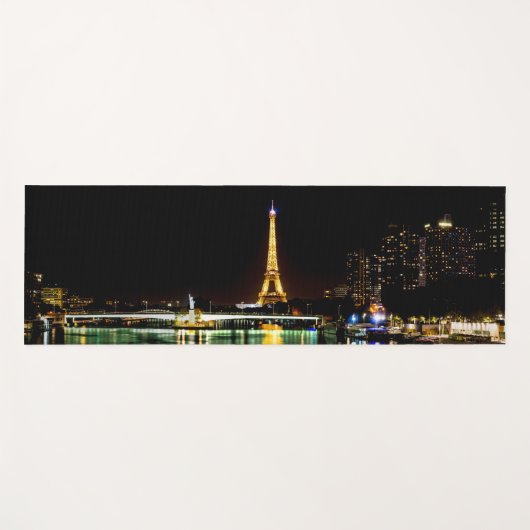 Beleuchteter Eiffelturm in Paris nachts Yogamatte (Vorderseite (Horizontal))