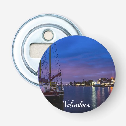 Beleuchteter Volendam-Hafen nachts Flaschenöffner (Vorderseite)