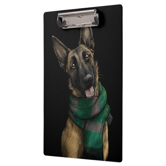 Belgian Malinois Wearing a Scarf Klemmbrett (Links)