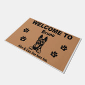 Belgian Malinois Welcome Personalized Custom Fußmatte (Schrägansicht)