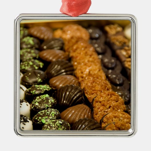 Belgien, Brüssel. Weltberühmtes Belgien Ornament Aus Metall (Vorne)