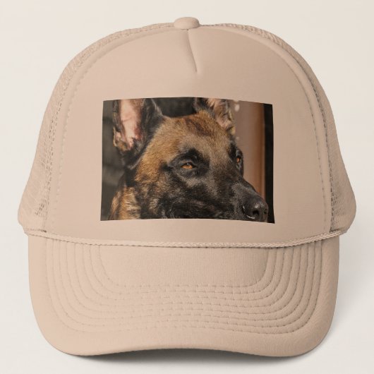 Belgier malinois.png truckerkappe (Vorderseite)