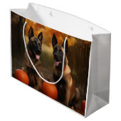 Belgisch Malinoi Welpe Autumn Delight Pumpkin Große Geschenktüte (Rückseite Schrägansicht)
