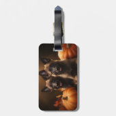 Belgischer Hirte Welpe Herbst Kürbis Gepäckanhänger (Rückseite vertikal)