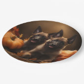 Belgischer Hirte Welpe Herbst Kürbis Pappteller (Schrägansicht)