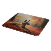 Belgisches Malinoi im Herbst Leaves Fall Inspirier Schneidebrett (Ecke)