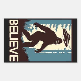 BELIEVE Bigfoot UFO Rechteckiger Aufkleber