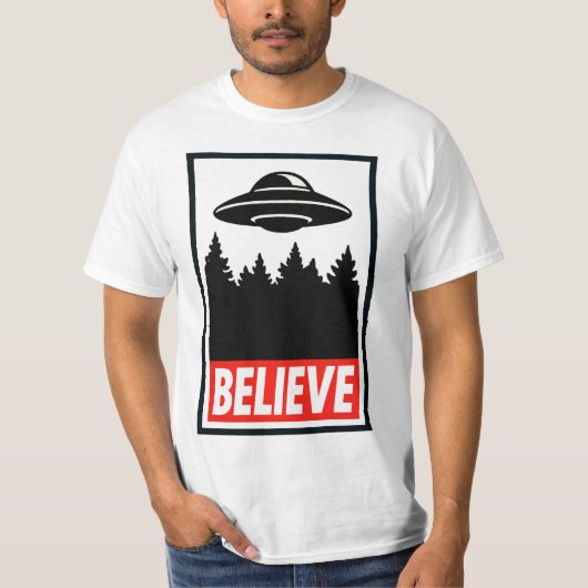 Believe UFO  T-Shirt (Vorderseite)