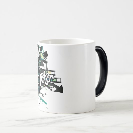 BelieveInFate verwandelnde Tasse (VorderseiteRechts)