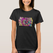 Believer Motivator Innovator Educator Retro Teache T-Shirt (Vorderseite)