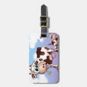 Bella die Kuh, die Heu auf eine Hügel-Oberseite Gepäckanhänger (Vorderseite vertikal)