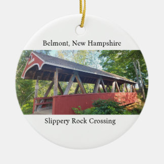 Belmont rutschiger Felsen über New Hampshire Keramik Ornament