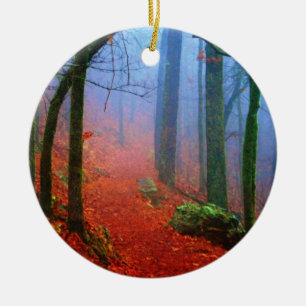 Bemalter Herbstwald Blaue Nebel Keramik Ornament