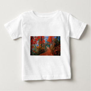 Bemalter Wald Herbstflamme Aquarell Geschenke Baby T-shirt