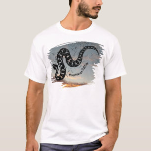 Benannt Massasauga Rattle Snake Medizin auf Sonnen T-Shirt