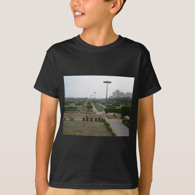 Benazir Park Landschaftliche Landschaft Principe T-Shirt (Vorderseite)