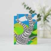 Bendy Tree Design Clouds Grassy Landscape Postkarte (Stehend Vorderseite)