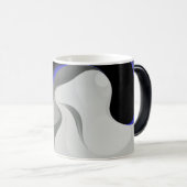 Beneath the Blue: Abstract Gray, Black & Blue Verwandlungstasse (VorderseiteRechts)