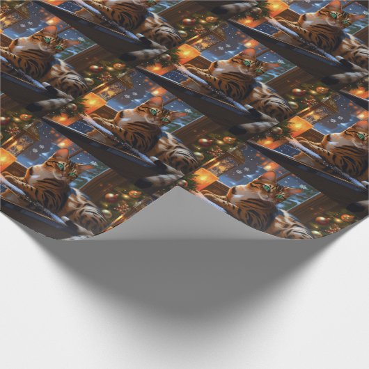Bengal Cat With Christmas Lights Holiday Geschenkpapier (Ecke)