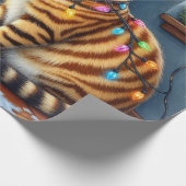 Bengal-Katze Kamin mit Weihnachtslichtern Geschenkpapier (Ecke)