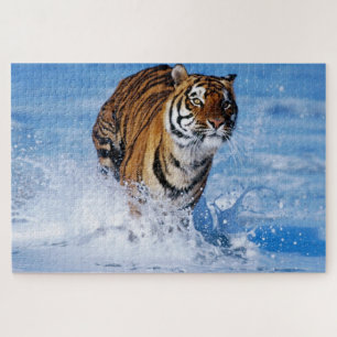 Bengal Tiger runnIng in the beautiful blue ocean Puzzle